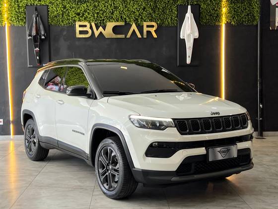 JEEP COMPASS 1.3 T270 TURBO FLEX LONGITUDE AT6 JEEP COMPASS 1.3 T270 TURBO FLEX LONGITUDE AT6